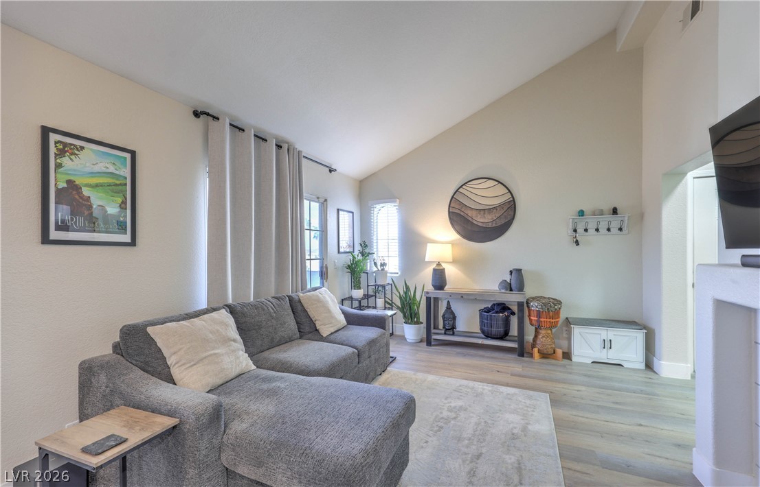 1678 Normandy Way 724