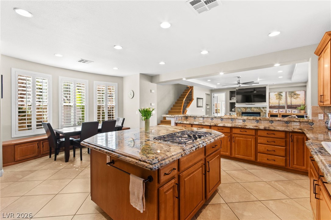 Properties 3 11558 Trevi Fountain Avenue