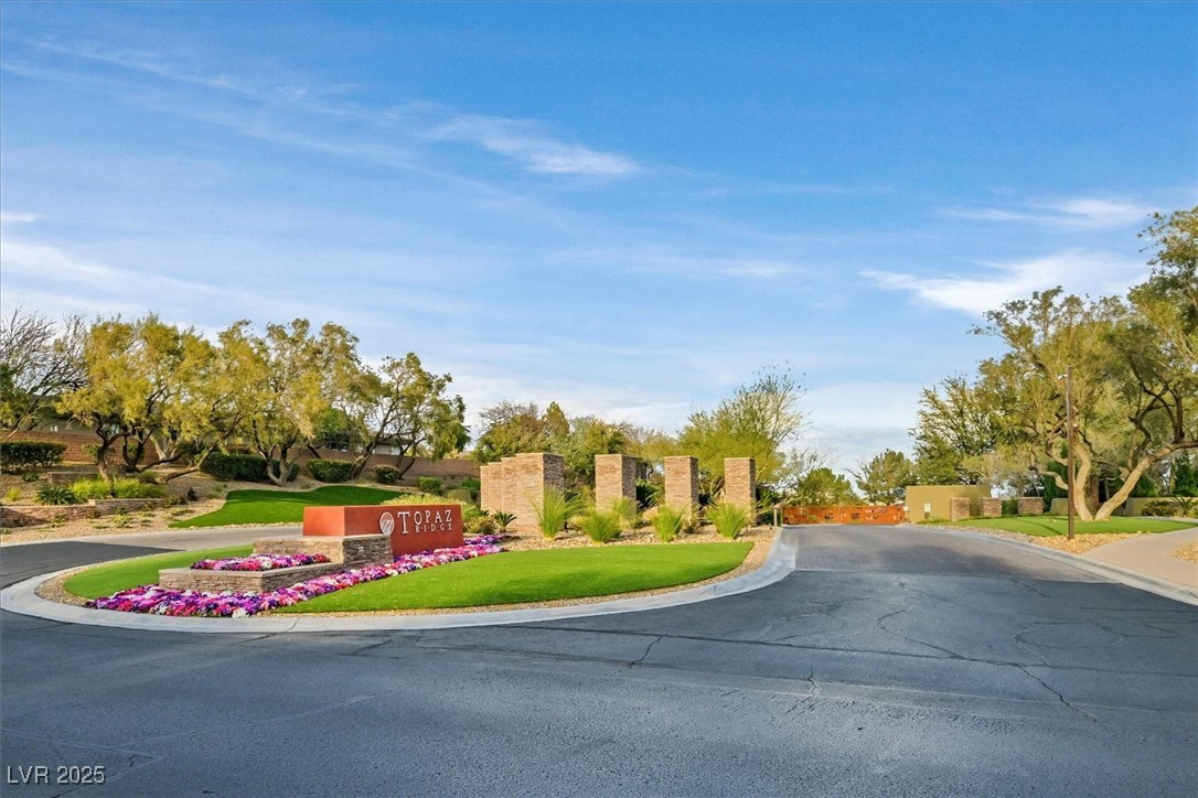 Las Vegas, Nevada 89135, United States, 4 Bedrooms Bedrooms, ,4 BathroomsBathrooms,Residential,Active,104450