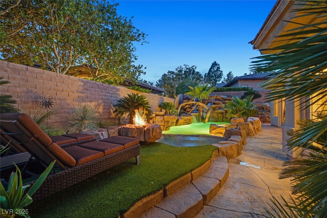 Las Vegas, Nevada 89135, United States, 4 Bedrooms Bedrooms, ,4 BathroomsBathrooms,Residential,Active,104450