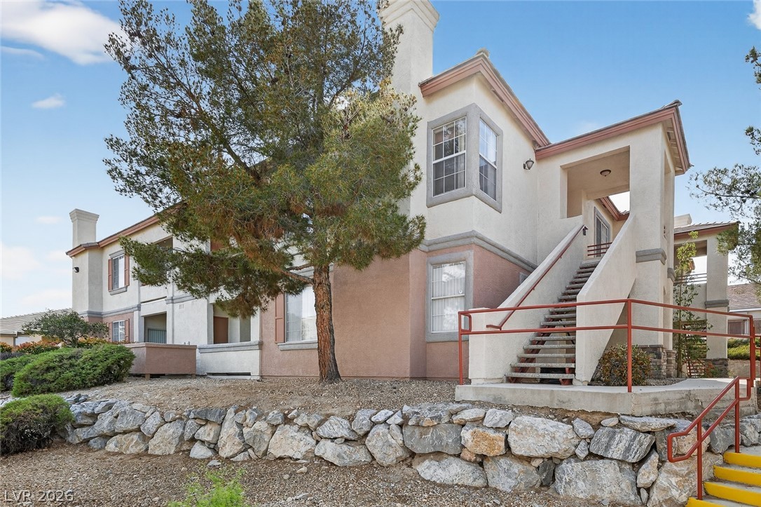 10245 King Henry Avenue 102