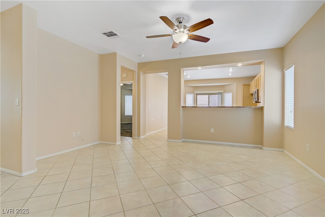 Properties 3 569 Cypress Gardens Place