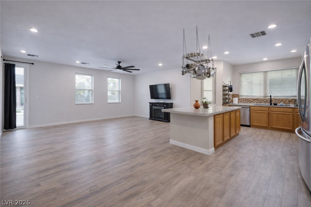 3908 Sweet Pine Street 102