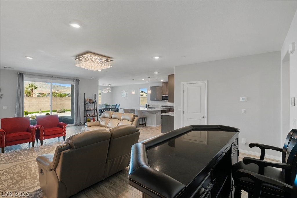 4191 Velvet View Street