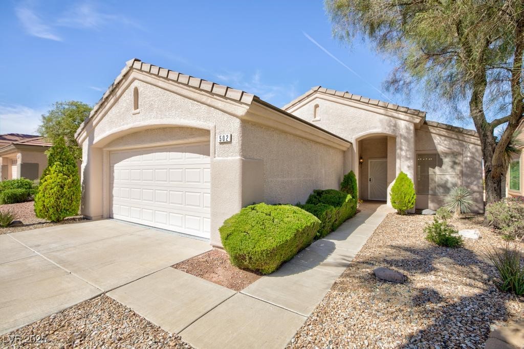 502 Edgefield Ridge Place