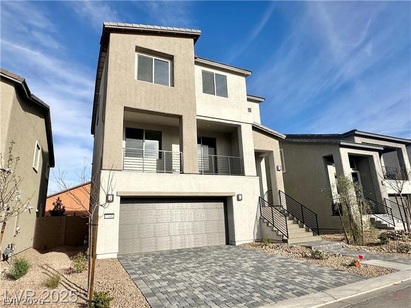 7348 Crown Landing Street