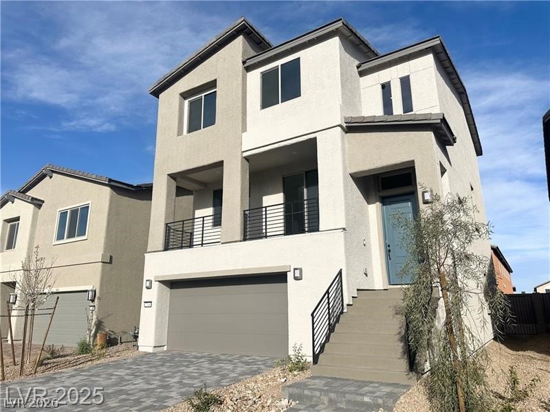 7348 Crown Landing Street