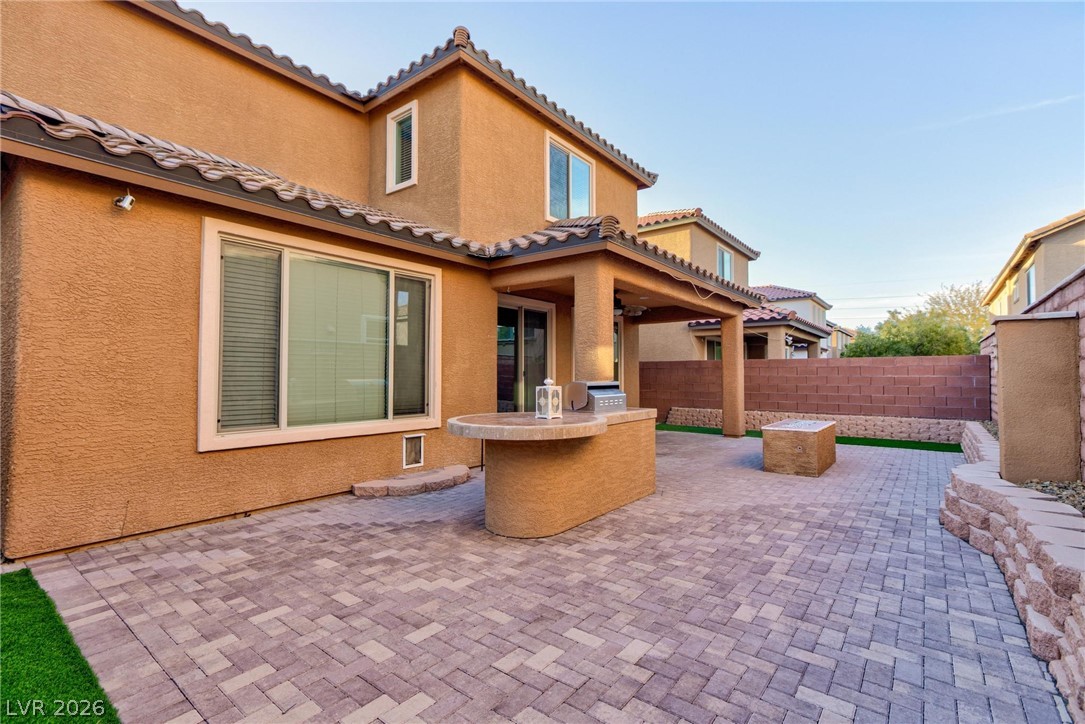 10956 Hunting Hawk Road