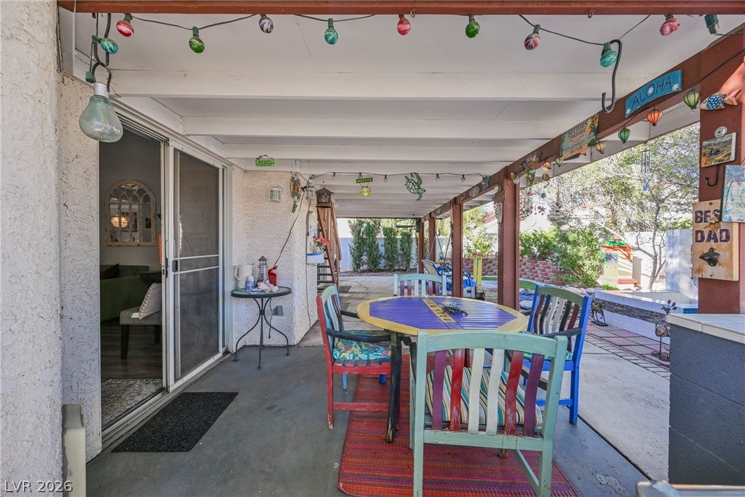 3036 Reef View Street