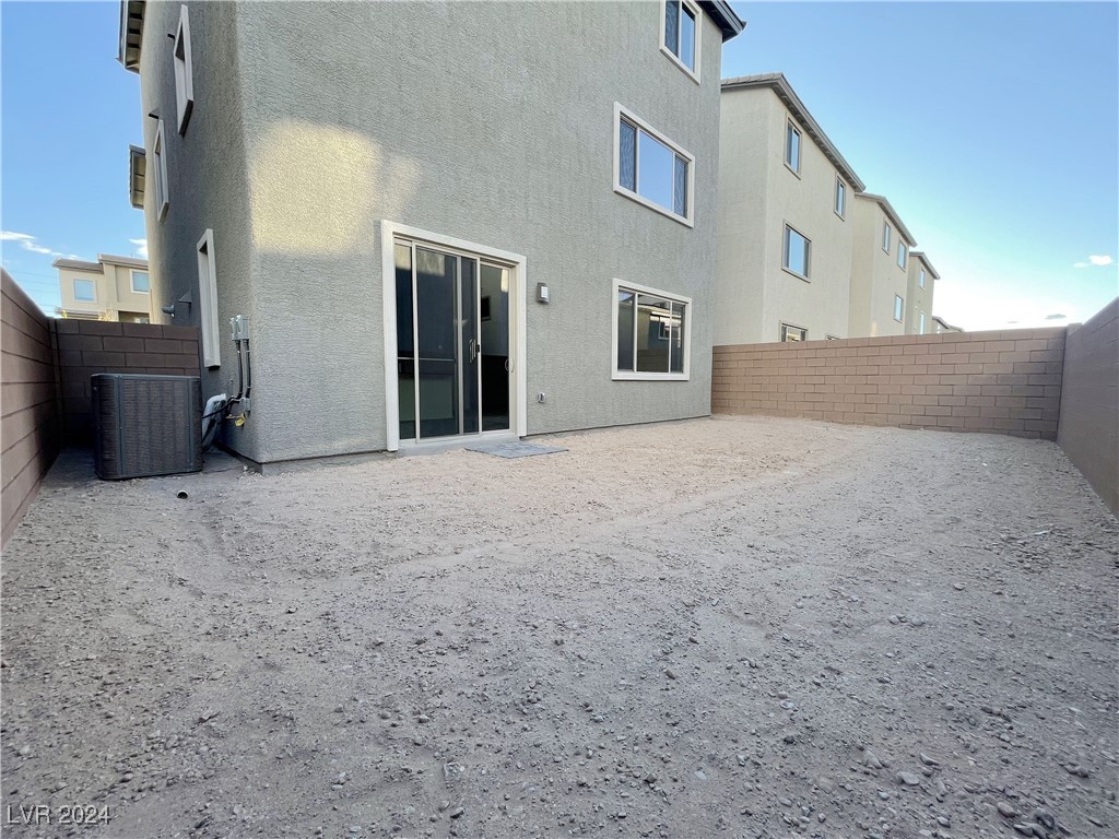 7474 Lodano Avenue, Las Vegas, Nevada image 34