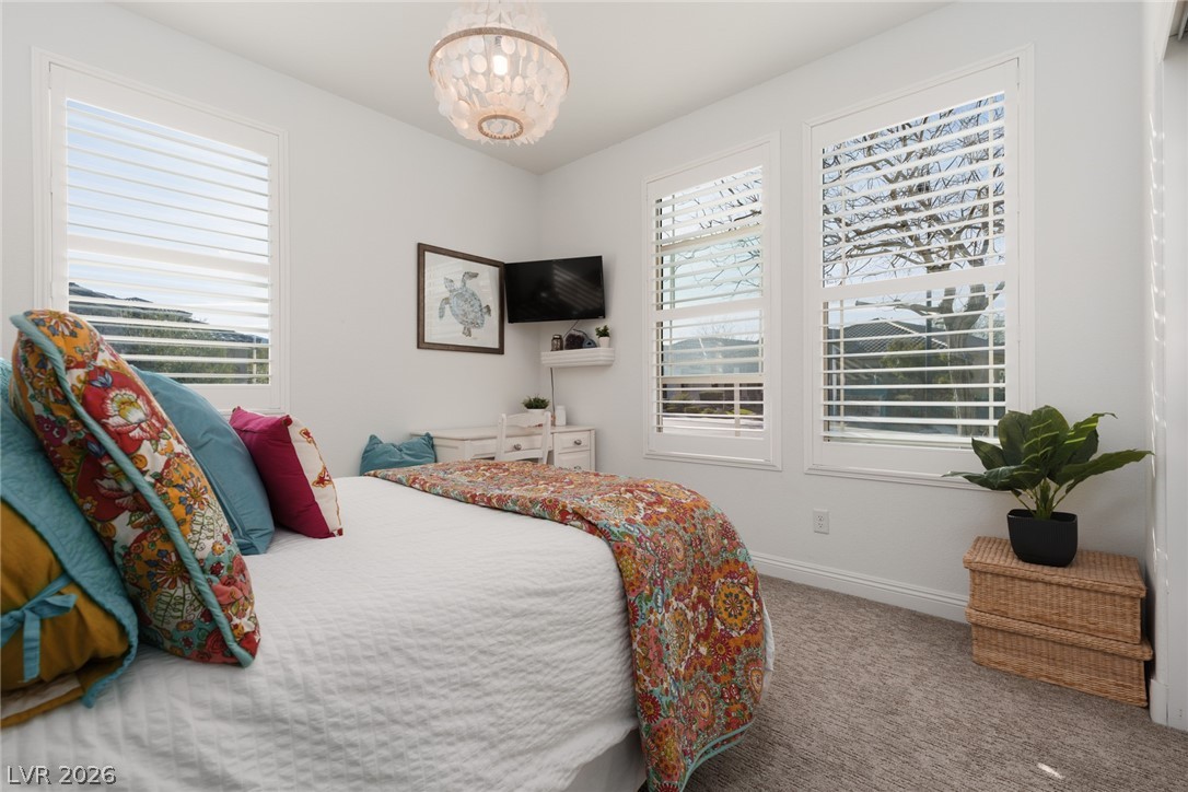 3072 Young Bouvier Avenue