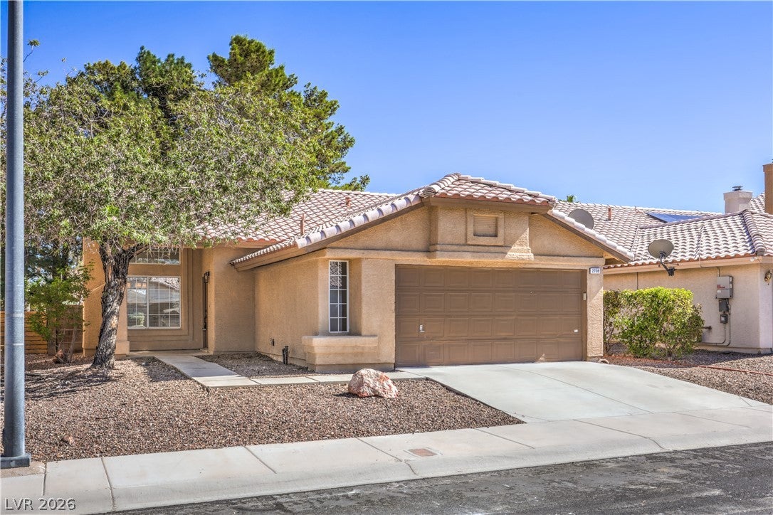 2708 Camphor Tree Street
