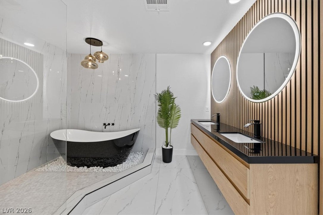 4117 Antique Sterling Court