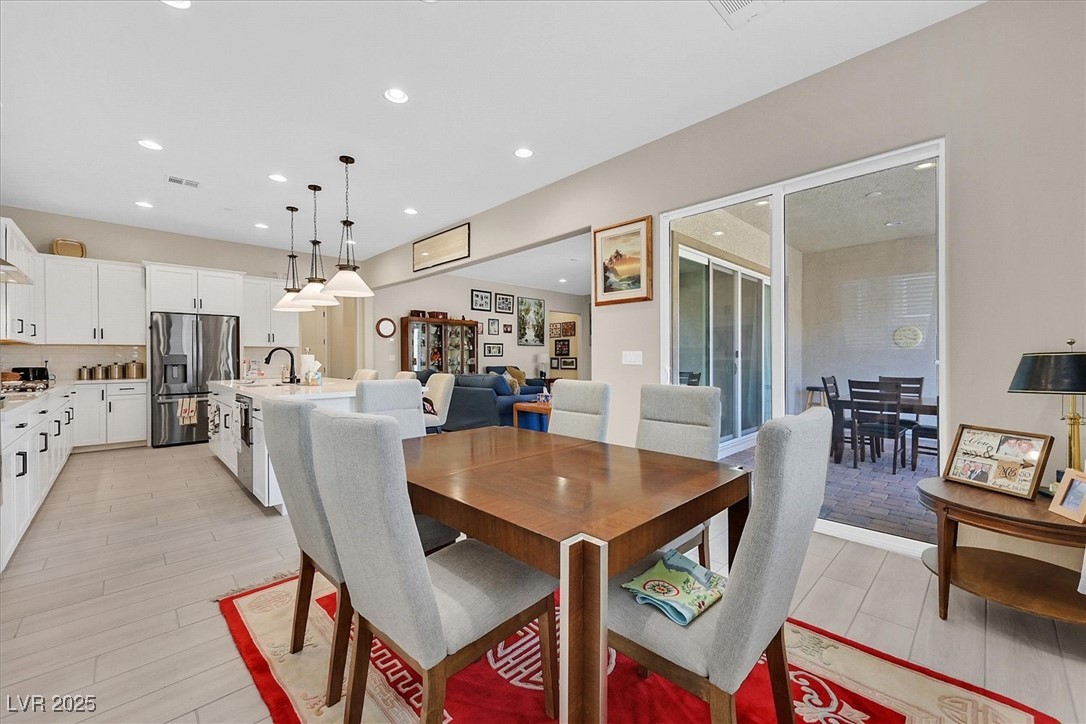 Henderson, Nevada 89011, United States, 3 Bedrooms Bedrooms, ,2 BathroomsBathrooms,Residential,Active,184057