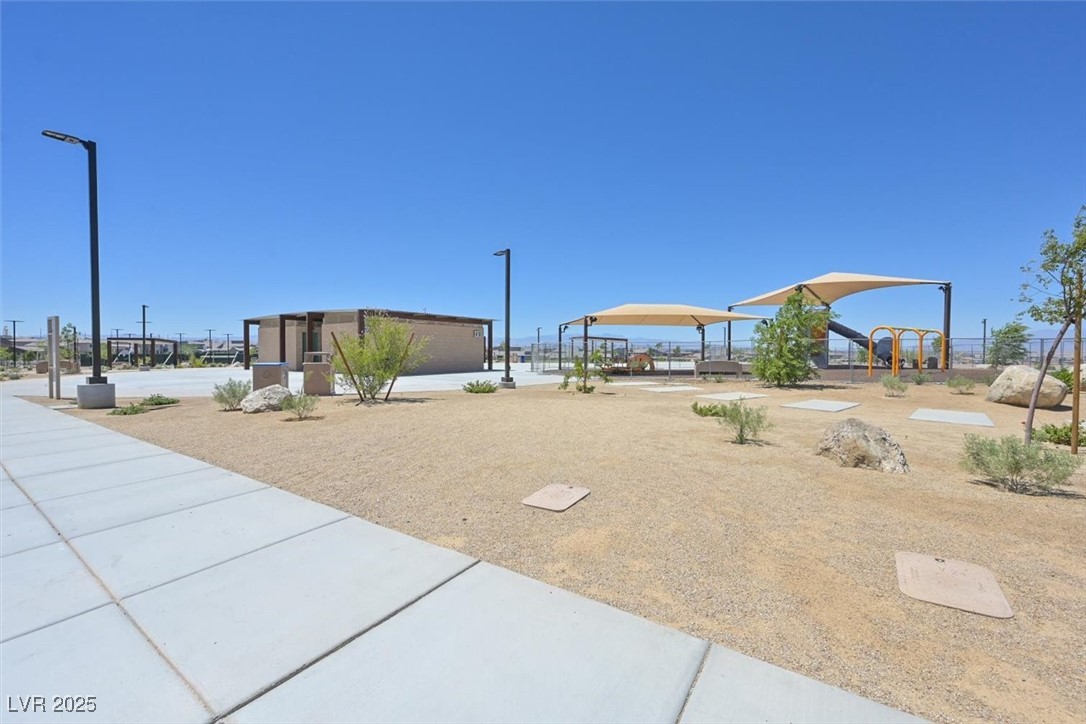 Henderson, Nevada 89011, United States, 3 Bedrooms Bedrooms, ,2 BathroomsBathrooms,Residential,Active,184057