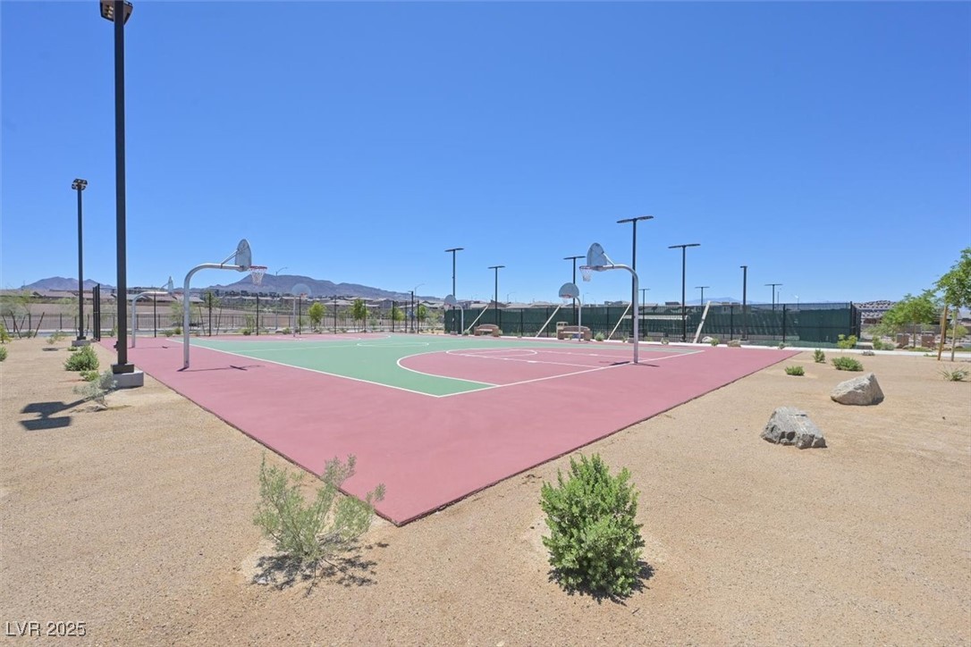 Henderson, Nevada 89011, United States, 3 Bedrooms Bedrooms, ,2 BathroomsBathrooms,Residential,Active,184057