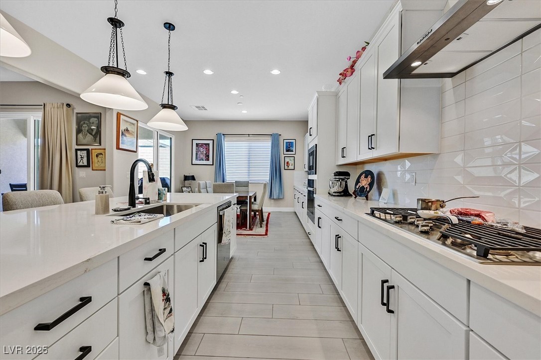 Henderson, Nevada 89011, United States, 3 Bedrooms Bedrooms, ,2 BathroomsBathrooms,Residential,Active,184057