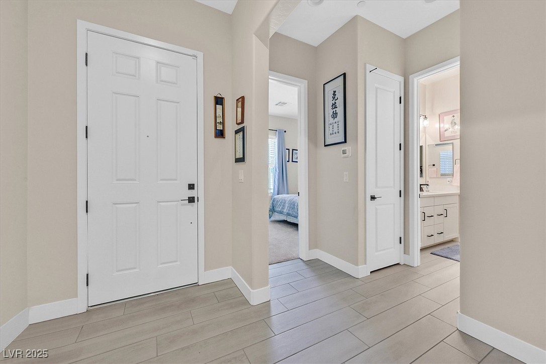 Henderson, Nevada 89011, United States, 3 Bedrooms Bedrooms, ,2 BathroomsBathrooms,Residential,Active,184057