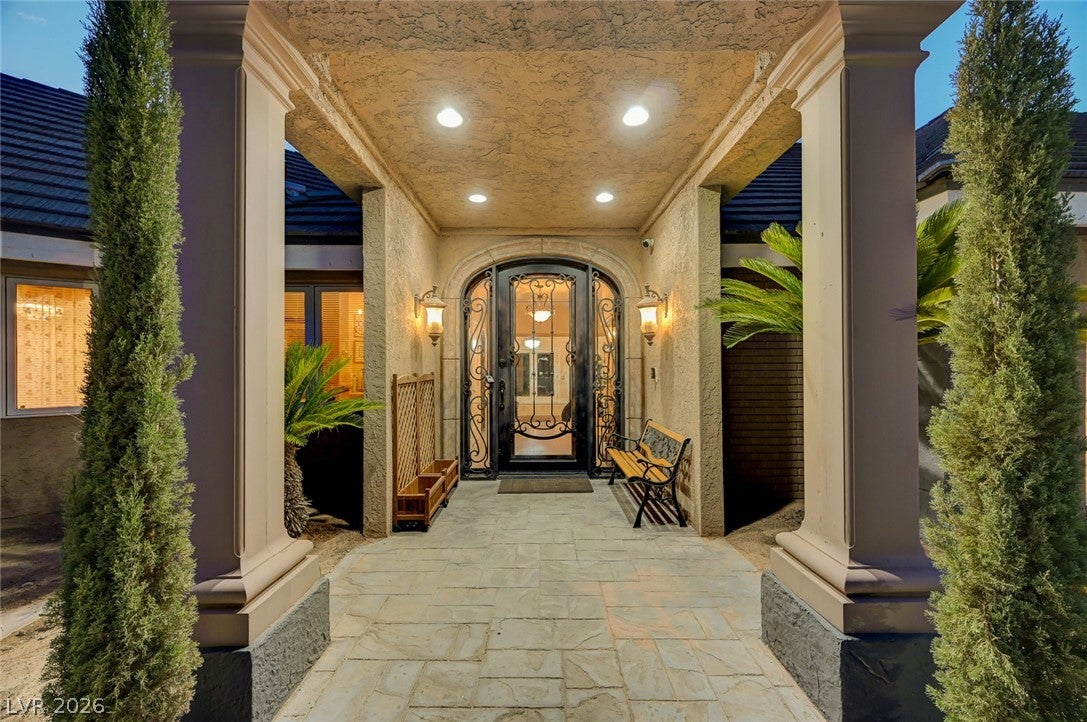 7258 Loma Alta Circle