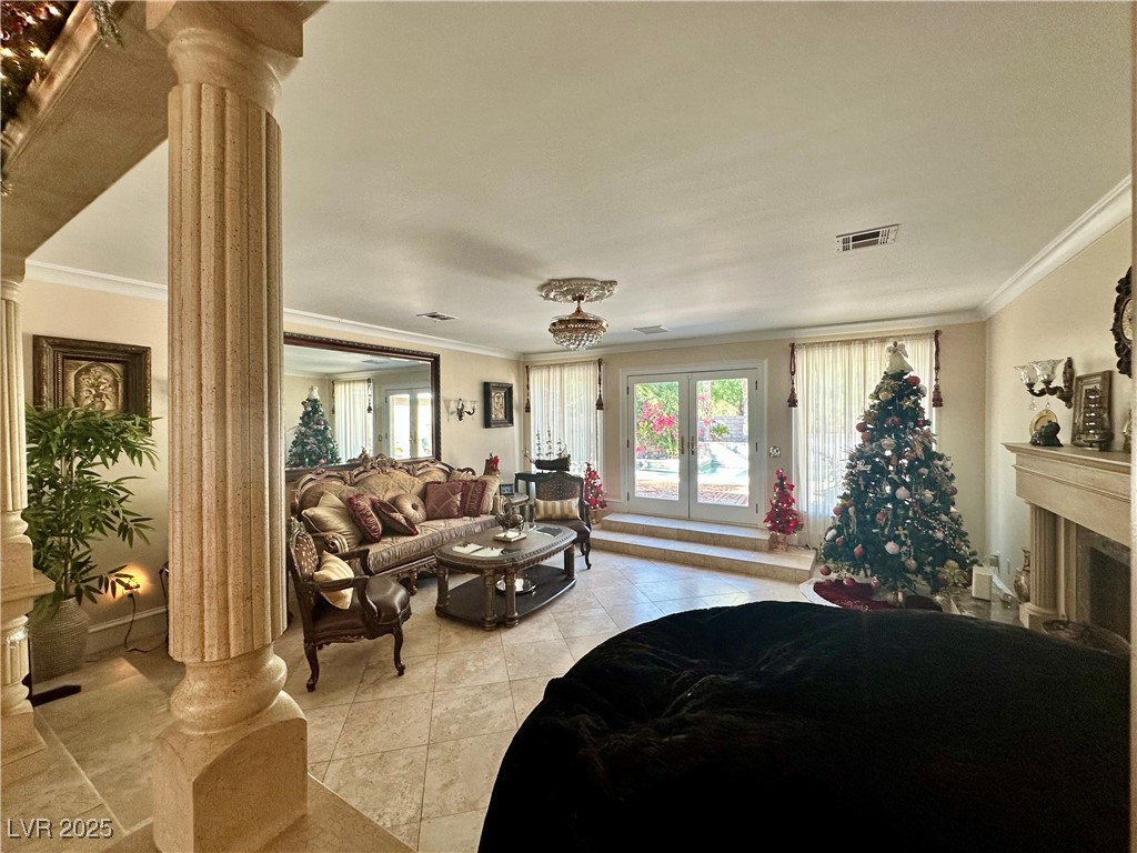 7258 Loma Alta Circle