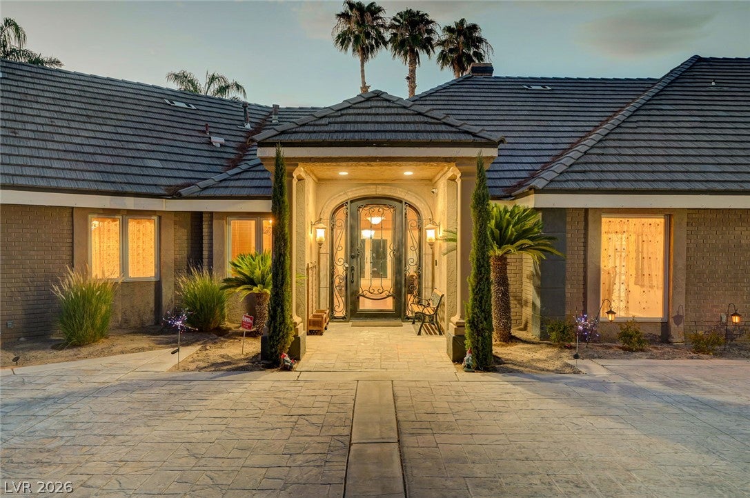 7258 Loma Alta Circle