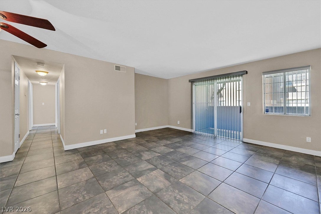 2750 S Durango Drive 1038