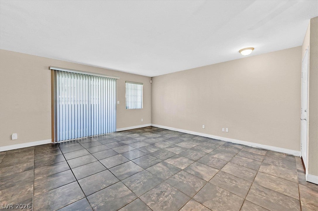 2750 S Durango Drive 1038