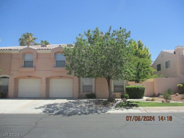 View Las Vegas, NV 89129 townhome