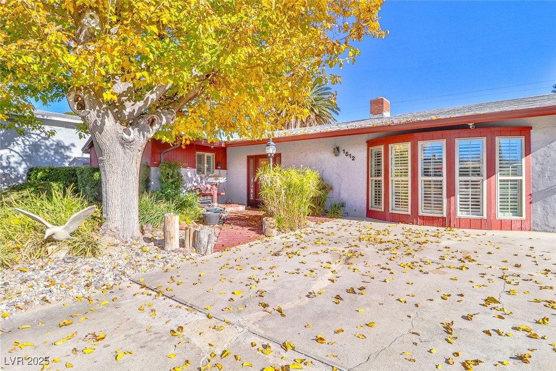 Properties 3 1512 Inverness Avenue