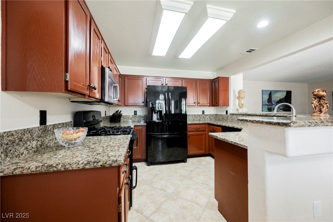 2008 Spruce Brook Drive, Henderson, Nevada image 12