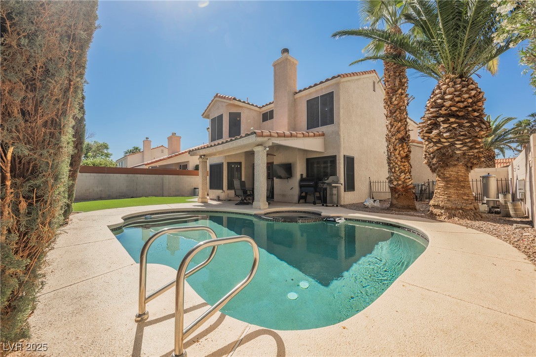 2008 Spruce Brook Drive, Henderson, Nevada image 2