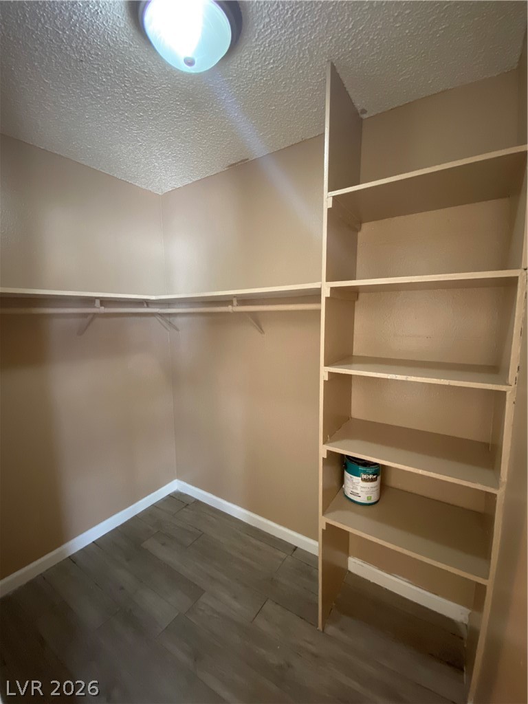 305 N 10th Street 14