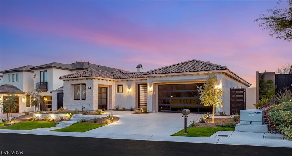Photo of 11533 Glowing Sunset Lane, Las Vegas, NV 89135 (MLS # 2823276)