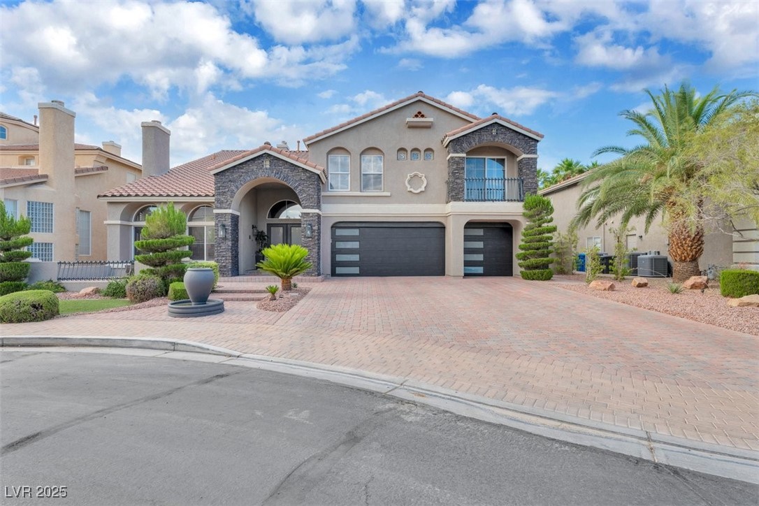 4108 Royal Scots Avenue