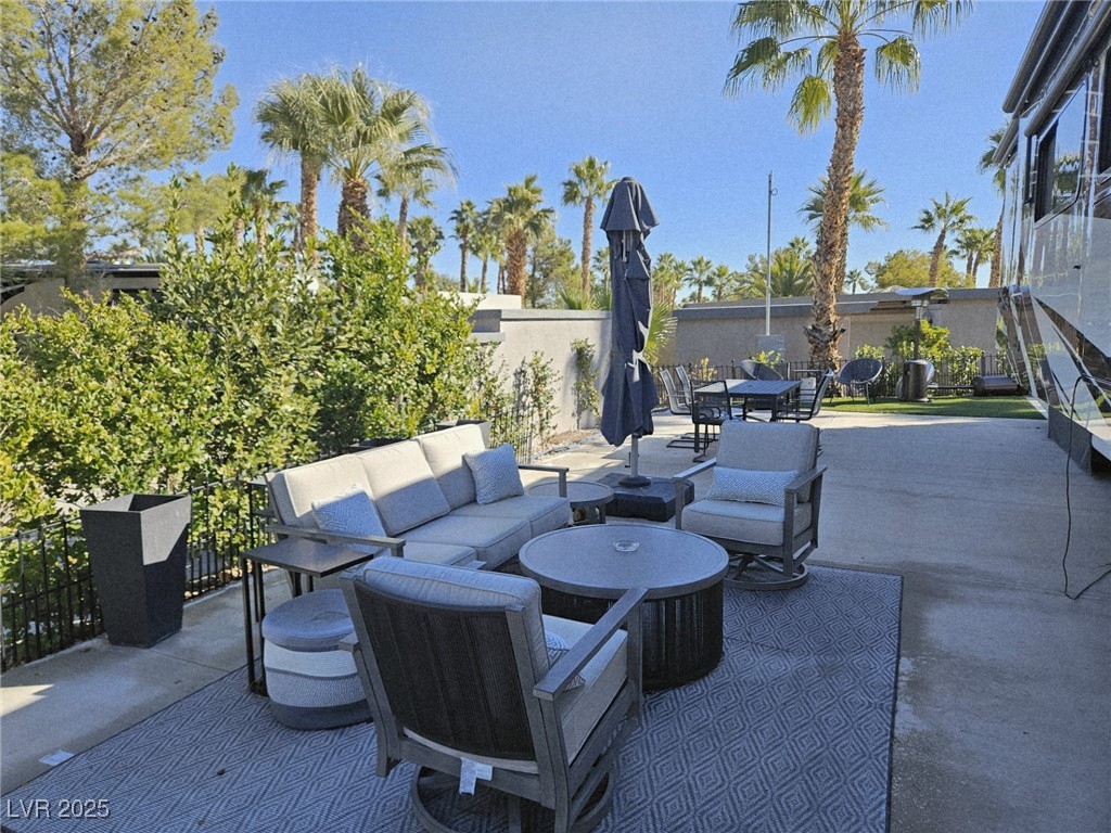 8175 Arville Street 384