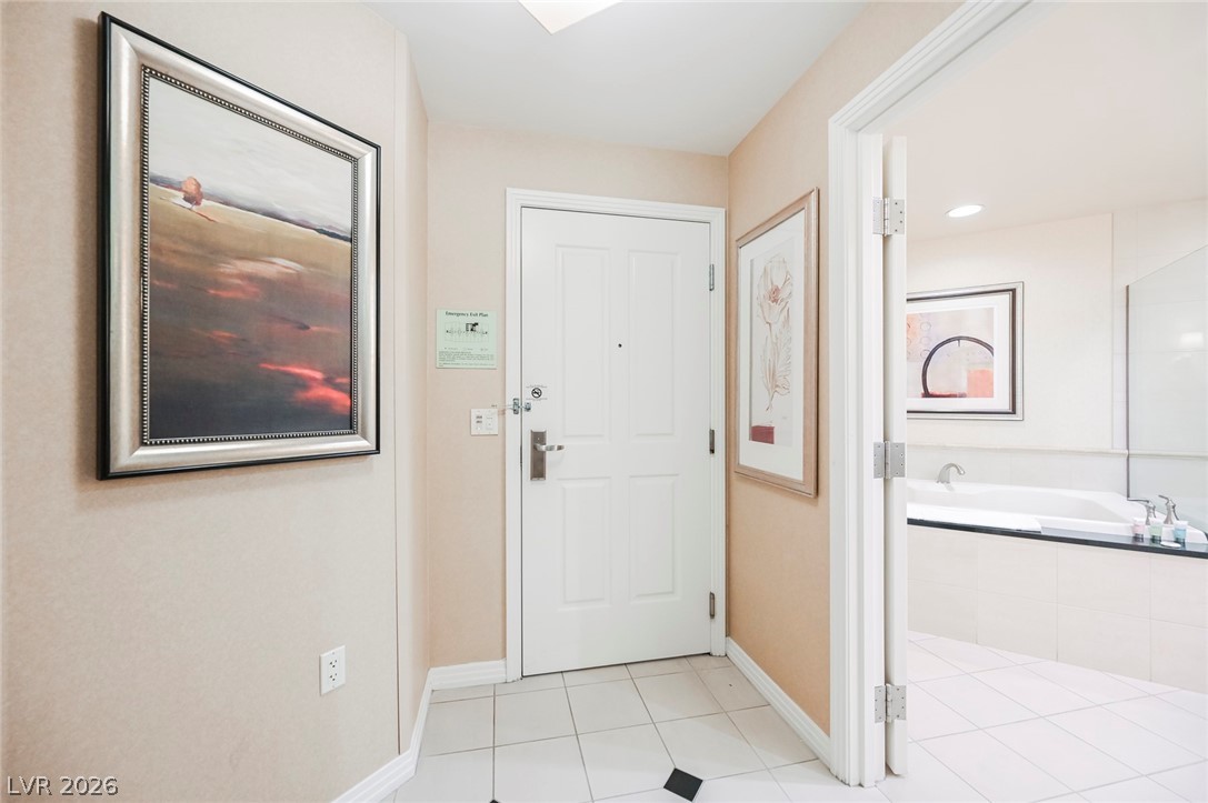 125 E HARMON Avenue 1405