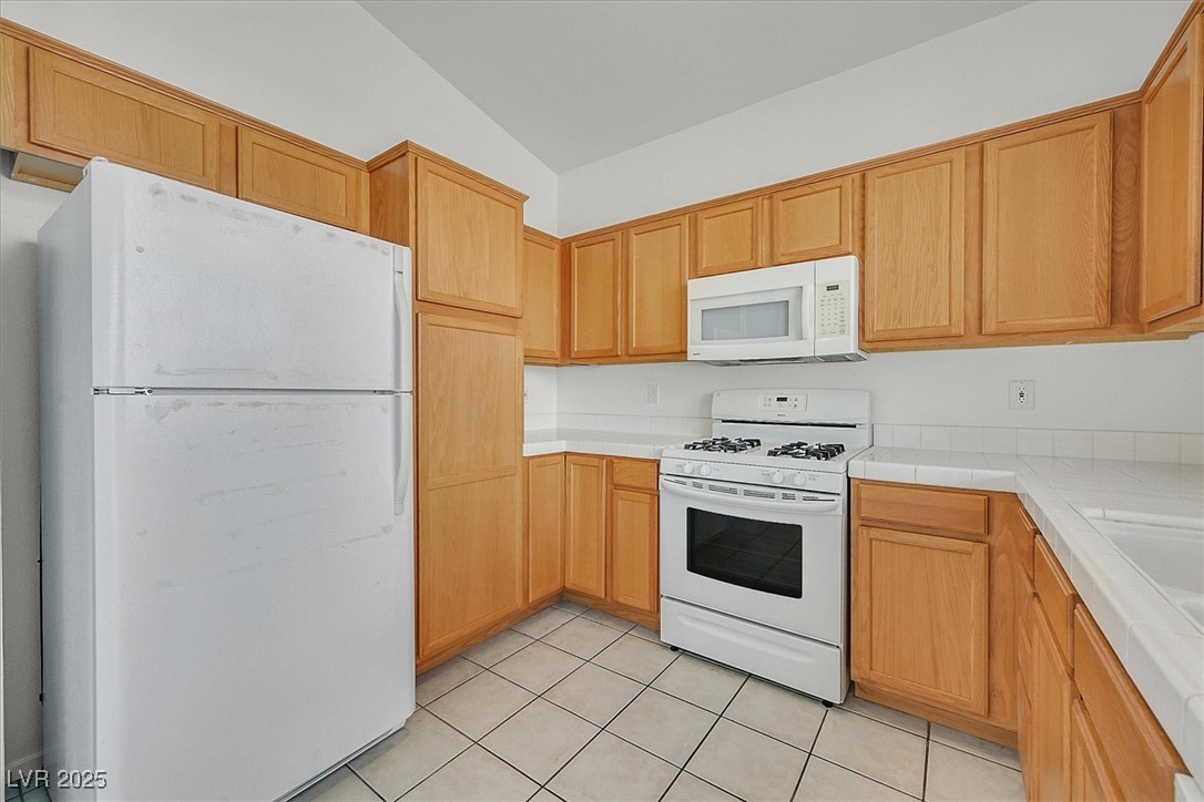 Las Vegas, Nevada 89123, United States, 3 Bedrooms Bedrooms, ,2 BathroomsBathrooms,Residential,Active,95169