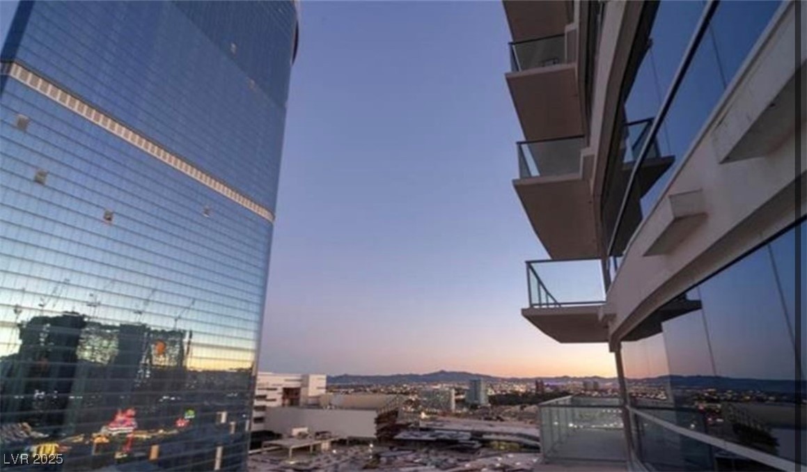 2700 Las Vegas Boulevard 1707