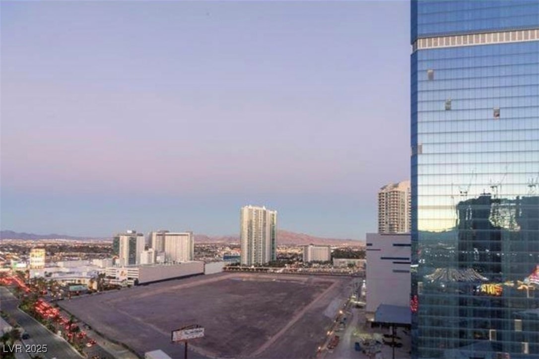 2700 Las Vegas Boulevard 1707