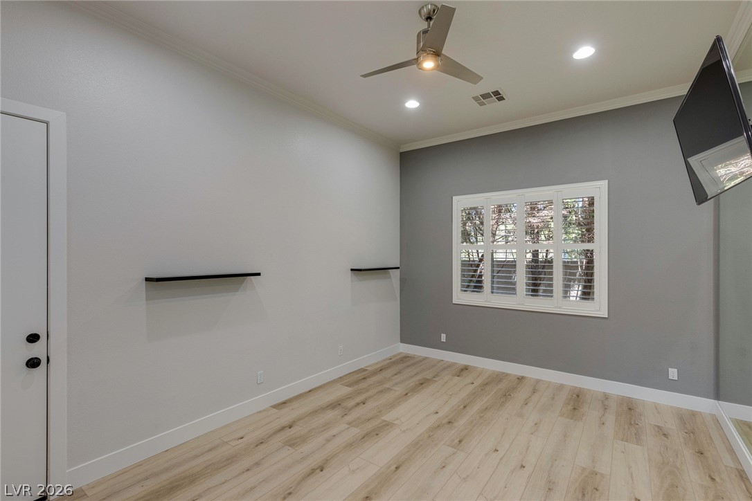 300 Kingsclear Court