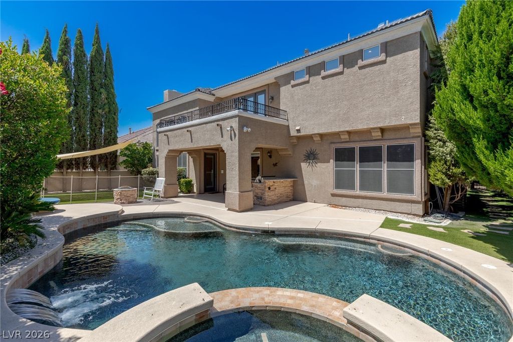 Photo of 300 Kingsclear Court, Las Vegas, NV 89145 (MLS # 2776410)