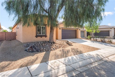 Homes For Sale - 4624 Del Laguna Court<br/> Clark County, North Las Vegas, NV 89031
