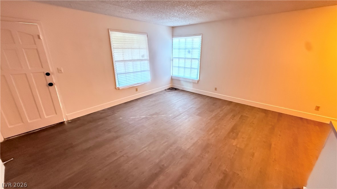 1407 Dorothy Avenue 3