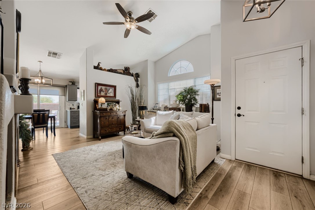 9848 Panorama Cliff Drive