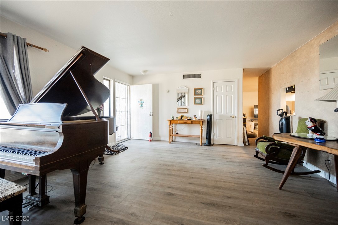 7120 Mountain Moss Drive