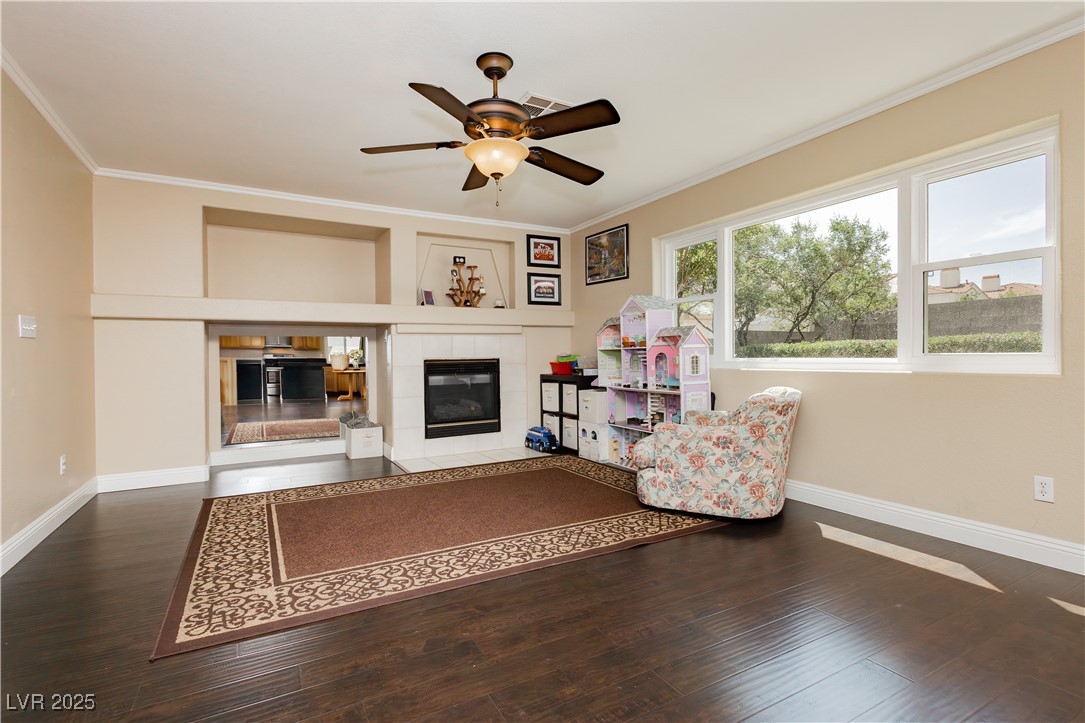 977 Trackers Glen Avenue, Henderson, Nevada image 9