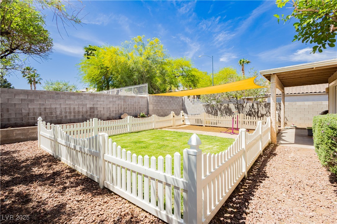 977 Trackers Glen Avenue, Henderson, Nevada image 29