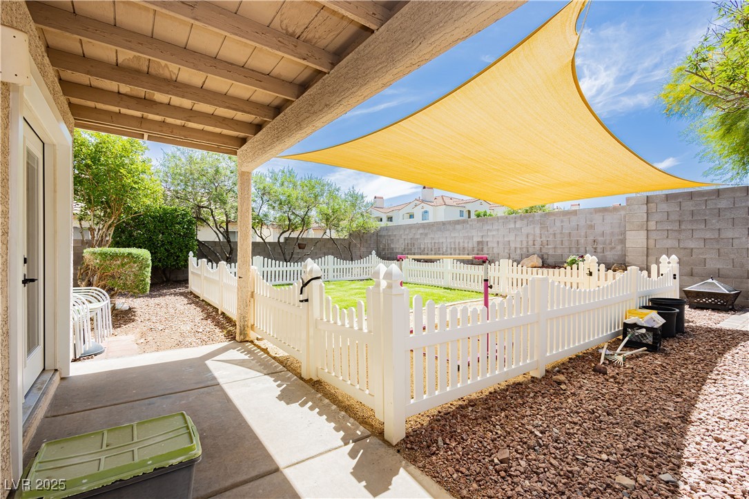 977 Trackers Glen Avenue, Henderson, Nevada image 28