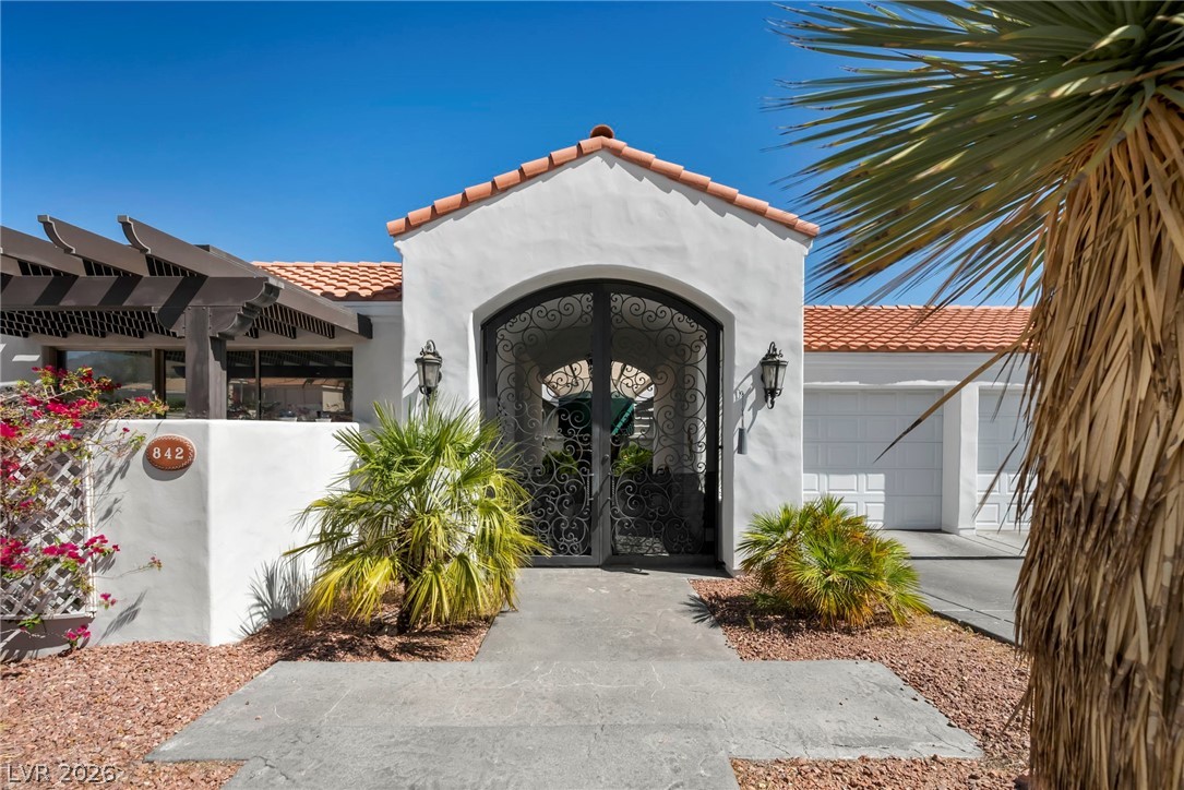 842 Lime Rock Road