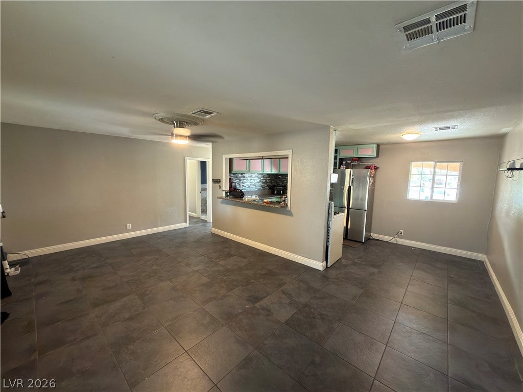 1025 Villa Circle